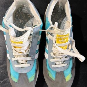 adidas Originals Retropy E5 GX9820 Men’s Sneakers Size 12 Gray/White/Blue EUC